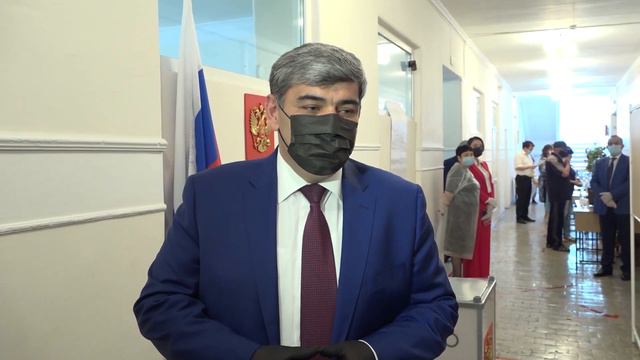 ГОЛОСОВАНИЕ ГЛАВЫ КБР КАЗБЕКА КОКОВА ПО ПОПРАВКАМ В КОНСТИТУЦИЮ РФ смотреть онлайн