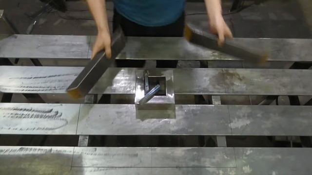 Полный процесс изготовления стола из массива карагача