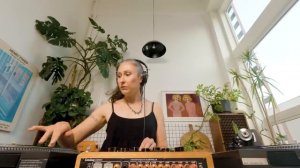 Relaxing Experimental Ambient with RAICA