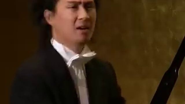 IGUDESMAN & JOO - Mozart Bond смотреть онлайн