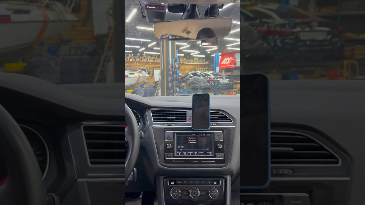 Проверенная и любимая аудиосистема в VW Tiguan #автозвук #vw #music #sound #автостиль смотреть онлайн