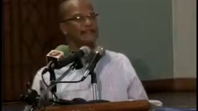 pt 1 Peter Bunting speaks at PNP Crime Forum in Cross Roads смотреть онлайн