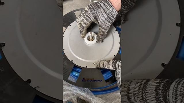 Разбираем пневмокатушку Станкоимпорт 15м. Азбука Автосервиса смотреть онлайн