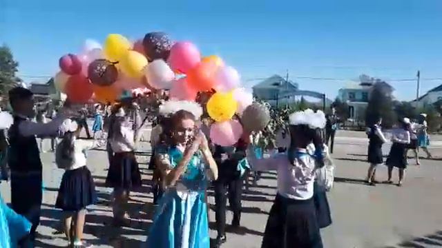"Ұстазым" әні Гулдана мен Әйгерім