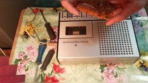 Кассетный магнитофон / Электроника времён СССР, это качество и надежность!