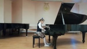 Хромченкова Евгения,   И.Беркович  Вариации на русскую народную песню "Во саду ли, в огороде..."