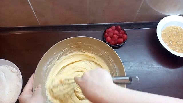 Тертый пирог (без раскатки теста)