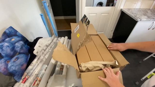 KITCHEN MAKEOVER | AMAZON | ON A BUDGET | IMPROVEMENT | STICKYMESS17 смотреть онлайн