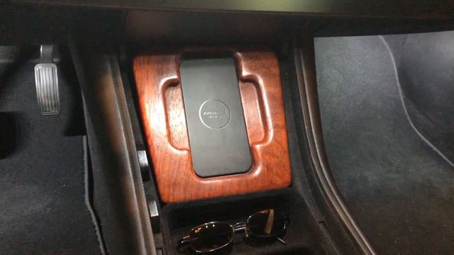 Paduak Wireless Qi Charger for the Tesla Model 3 смотреть онлайн