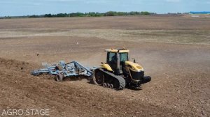 Гусеничный Американец - на Русских полях! Трактор Challenger MT 765 D с агрегатом LEMKEN Karat 9!