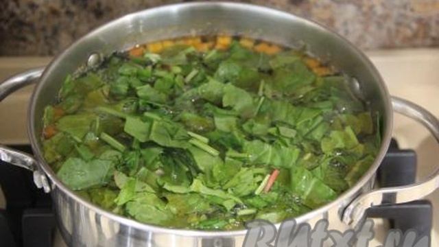 Зелёные щи с крапивой и щавелем