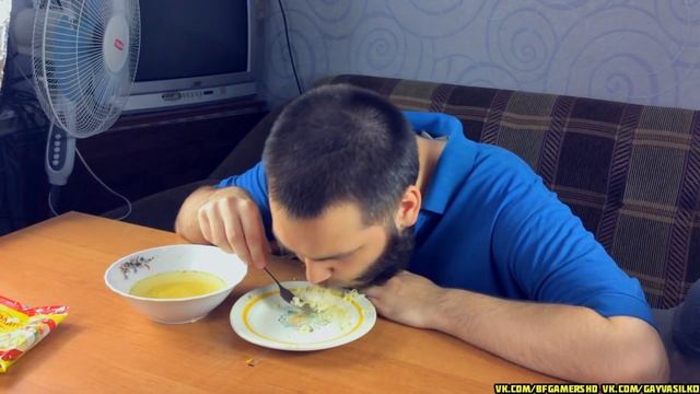 Лапша Роллтон с курицей. Лапшемания смотреть онлайн