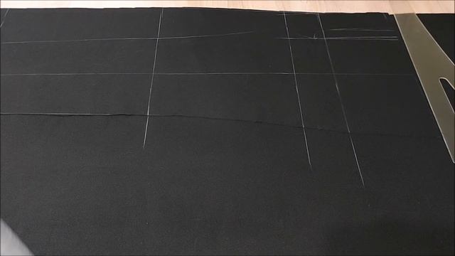 Мужские спортивные брюки построение ВЫКРОЙКИ кроим сразу на ткани (1 часть). смотреть онлайн