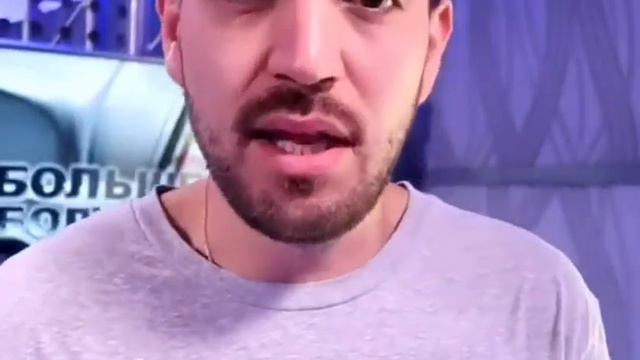 Как поют звезды с автатюном и без😱/как поёт Клава Кока?😱/кто опозорился на радио? 😨 смотреть онлайн