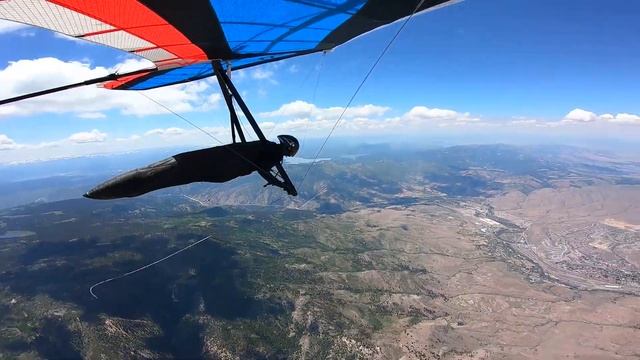 Cross-country hang-gliding near Lake Tahoe Nevada смотреть онлайн
