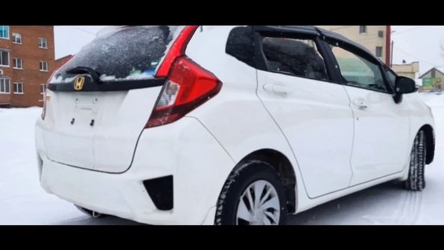 продам HONDA FIT GK32013.год в родной краске. t.me/kuzbass42kiselevsk смотреть онлайн