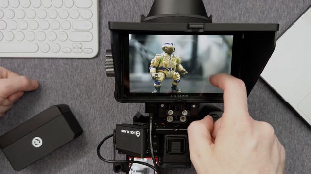 Накамерный монитор Viltrox DC-550 смотреть онлайн