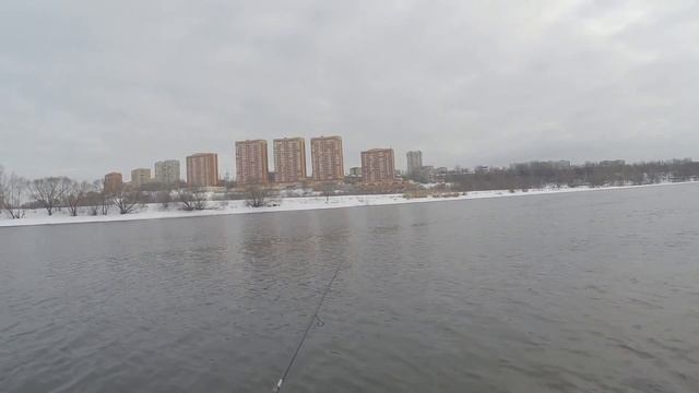 Рыбалка на СПИННИНГ в ГЛУХОЗИМЬЕ! Нижняя МОСКВА РЕКА в ФЕВРАЛЕ! Ловля ЩУКИ на СПИННИНГ ЗИМОЙ!