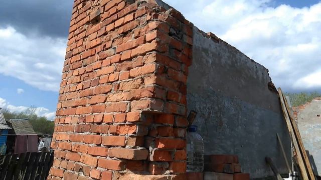 старый дом. ремонт дома своими руками. восстановление старого кирпичного дома своими руками