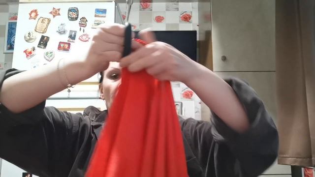 Как сделать трикотажную пряжу два способа и делаю фартук за 3 минуты #рукоделие смотреть онлайн