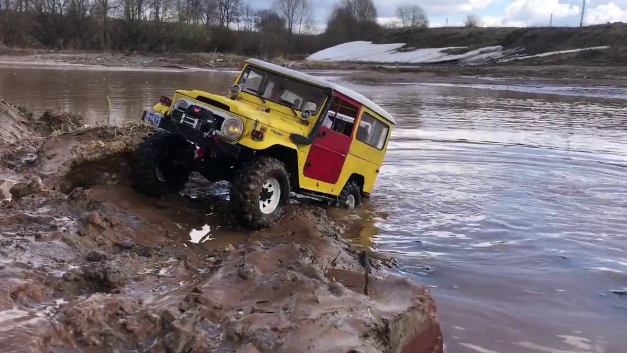 MST cfx-w rc Toyota FJ43 Some spring trip