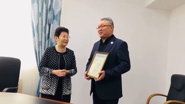 Благодарственное письмо академии правосудия при Верховном Суде РК Тулекееву Кайрату Даркебаевичу. смотреть онлайн