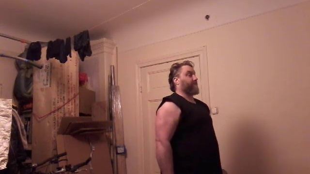 Бицепс с гантелями 46серия 2подход 2x8,5кг 10р,Biceps ar hantelēm 46sērija 2piegājiens 2x8,5kg 10r смотреть онлайн