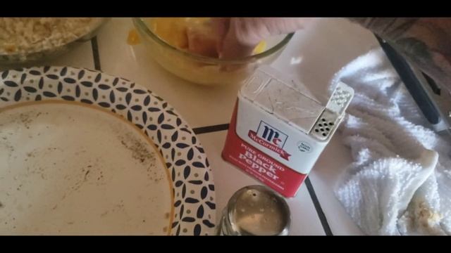 Quarantine vlogs day 30 - Making Breaded Pork Chops /chuletas de cerdo empanadas смотреть онлайн