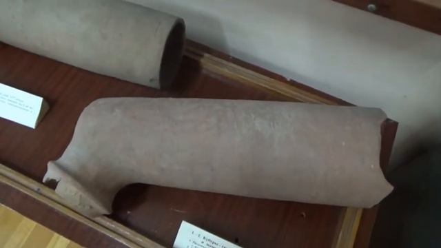 Труба средневекового Самоделкина из раскопа по переулку Социалистический Раскоп 1 смотреть онлайн