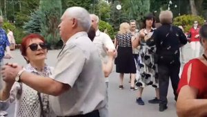 ЦЕЙ СОН, ЦЕЙ СОН ХАРЬКОВ ЛЕТО 2023 ТАНЦЫ В ПАРКЕ УКРАИНА #dance #kharkiv