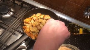 Яичница с картошкой по деревенски в духовке эпизод №249