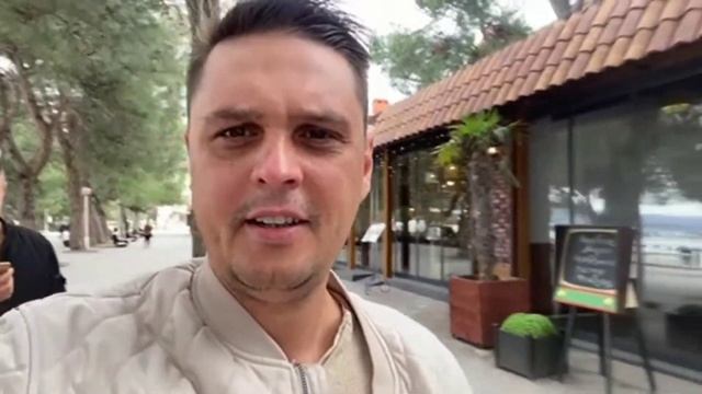 LaCosta закрыт на ремонт/Андрюха в завязке. смотреть онлайн