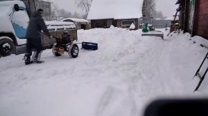 Мотоблок для уборки снега Скребок для мотоблока Скребок своими руками Удлинитель Высокая гора снега