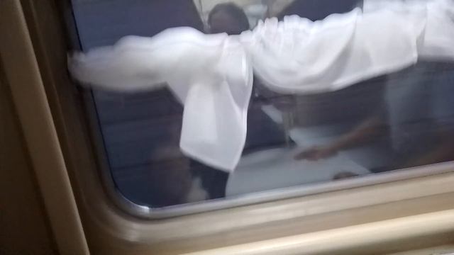 обзор купе поезда #145/146 Челябинск-Санкт-Петербур смотреть онлайн