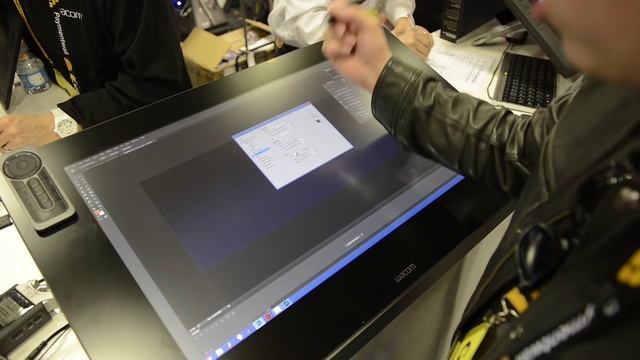 How to Create a Fire Brush in Adobe Photoshop with a Wacom Tablet смотреть онлайн
