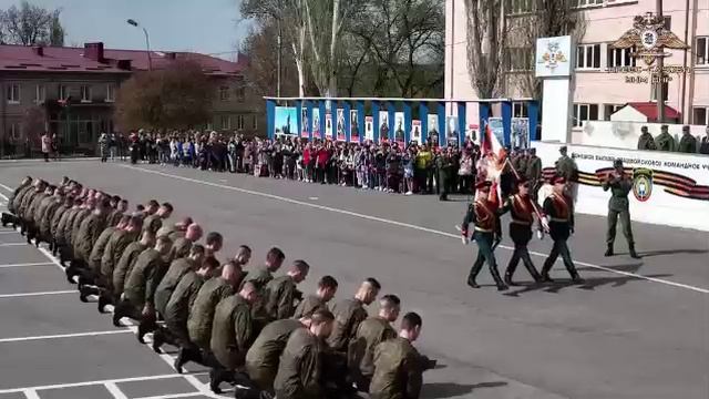 Торжественная церемония выпуска курсантов ДонВОКУ в столице ДНР.