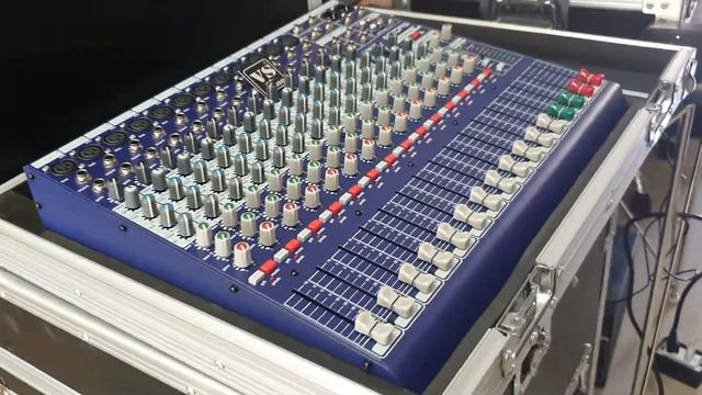 ■สวัสดีช่วงบ่ายๆครับผมทางร้านมารีวิวมิกเซอร์อนาล็อกMIXER MIDAS DM-16พร้อมRack สีดำก่อนส่งลูกค้าครับ смотреть онлайн