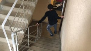 Когда ты решил погулять, но у тебя в подъезде лестница Пенроуза