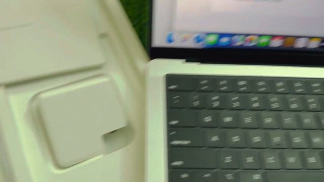 MacBook Pro m1, (14inches-2021) 16GB, 512GB, 10Cycles 100% Battery, under Apple Warranty Brand new смотреть онлайн