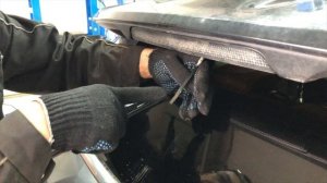 Лайфхак Range Rover Evoque как заменить щетки стеклоочистителя | Сервис Ленд Ровер LRBRO