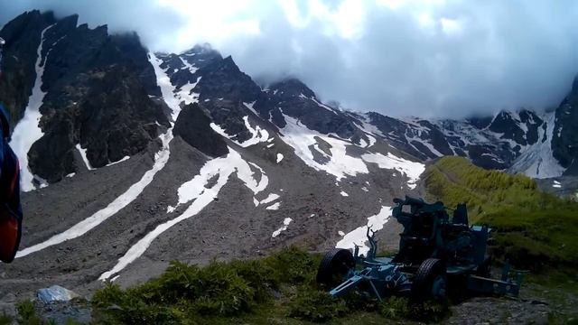 Путешествие в сердце Кавказа! Цей! Ледник Сказка в июне смотреть онлайн