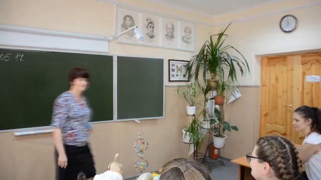 Последний звонок 11Б г.Воронеж Школа №13 Выпуск 2к17 смотреть онлайн