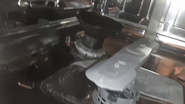 Когда засыпать соль для посудомойки. Для чего нужна, как часто и сколько сыпать соли. Чем заменить? смотреть онлайн