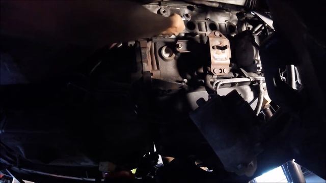 How To Remove Exhaust Manifold Studs / Bolts смотреть онлайн
