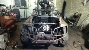 самодельный,гусеничный мини трактор .