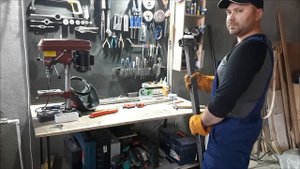 Кровать для лежачих больных в доме своими руками с перекладиной