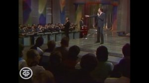 Лев Лещенко "Здравствуй, земля"  (Б.Емельянов - М.Рябинин)