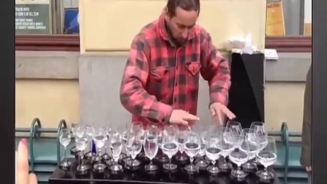 Подборки Уличных Комедиантов смотреть онлайн