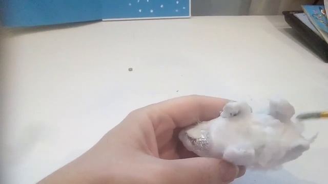 Поделка новогодняя. Медведь из фольги и ваты. смотреть онлайн