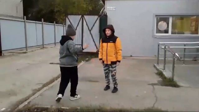 Откуда название улицы Щорса? Рофл доклад но реальная информация!